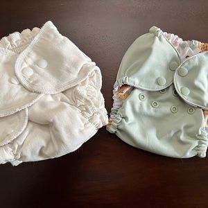 Essembly Cloth Diapers Pack of 3 with 1 Outer Shell Size 1